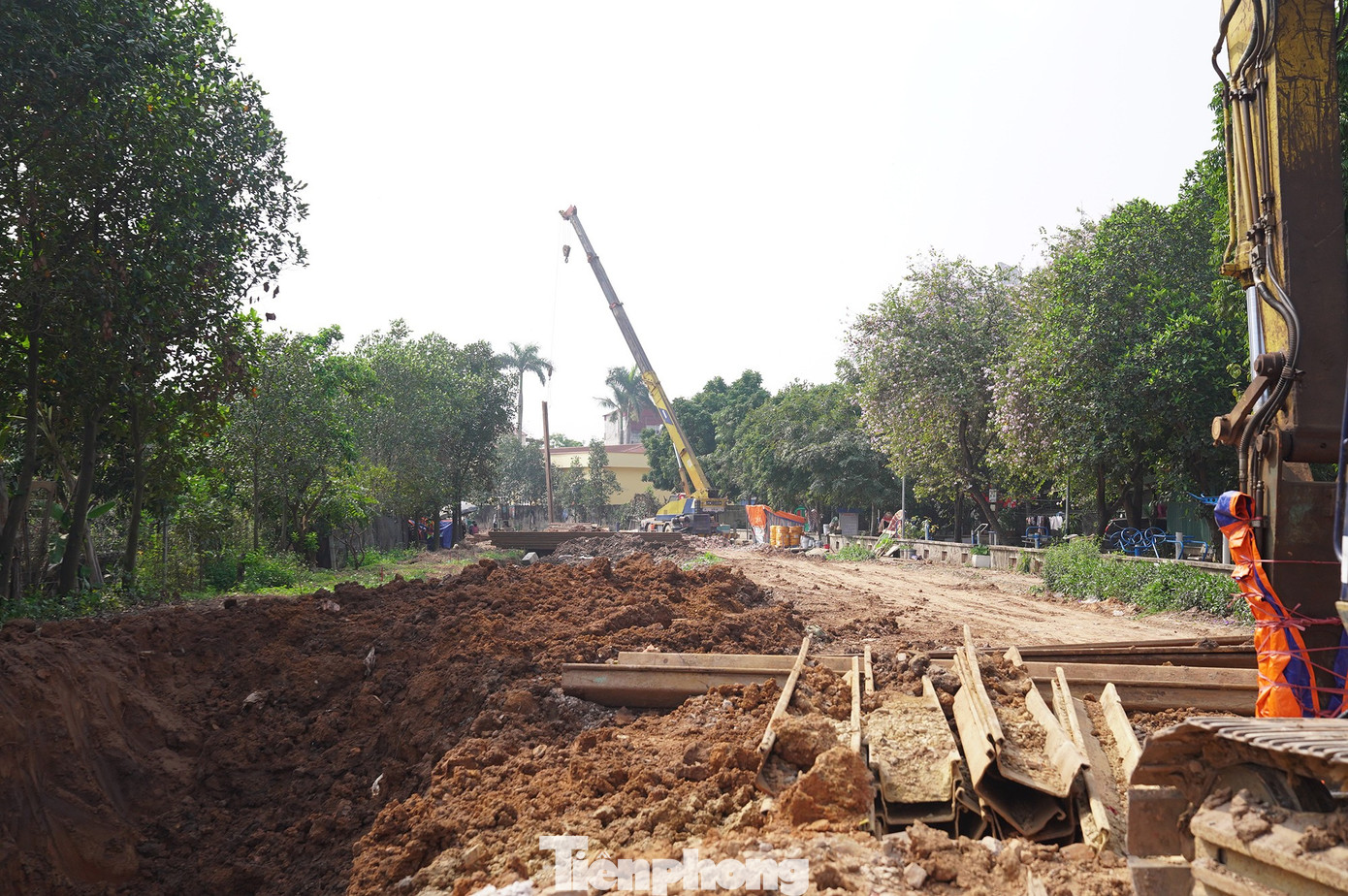 Cận cảnh tuyến bổ cập nước s&ocirc;ng T&ocirc; Lịch trị gi&aacute; 869 tỷ đồng đang th&agrave;nh h&igrave;nh - Ảnh 7.