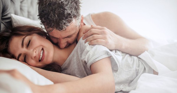 Đ&acirc;y l&agrave; thời điểm đời sống chăn gối bắt đầu c&oacute; những thay đổi đ&aacute;ng kể: Chuy&ecirc;n gia chỉ c&aacute;ch khắc phục - Ảnh 3.