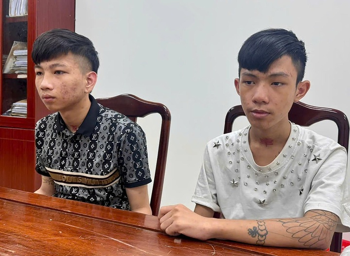 Bắt giữ tội phạm Nguyễn Phi Long v&agrave; Vũ B&aacute; Ngọc Sơn Sau vụ ch&eacute;m người ở TP Huế - Ảnh 1.