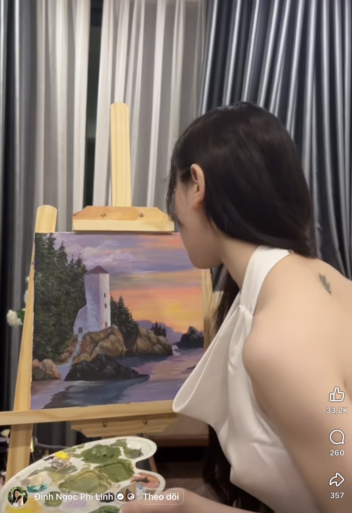 Say l&ograve;ng trước khoảnh khắc "n&agrave;ng thơ" b&ecirc;n gi&aacute; vẽ, vẻ đẹp thanh tao h&uacute;t hồn mọi &aacute;nh nh&igrave;n - Ảnh 5.