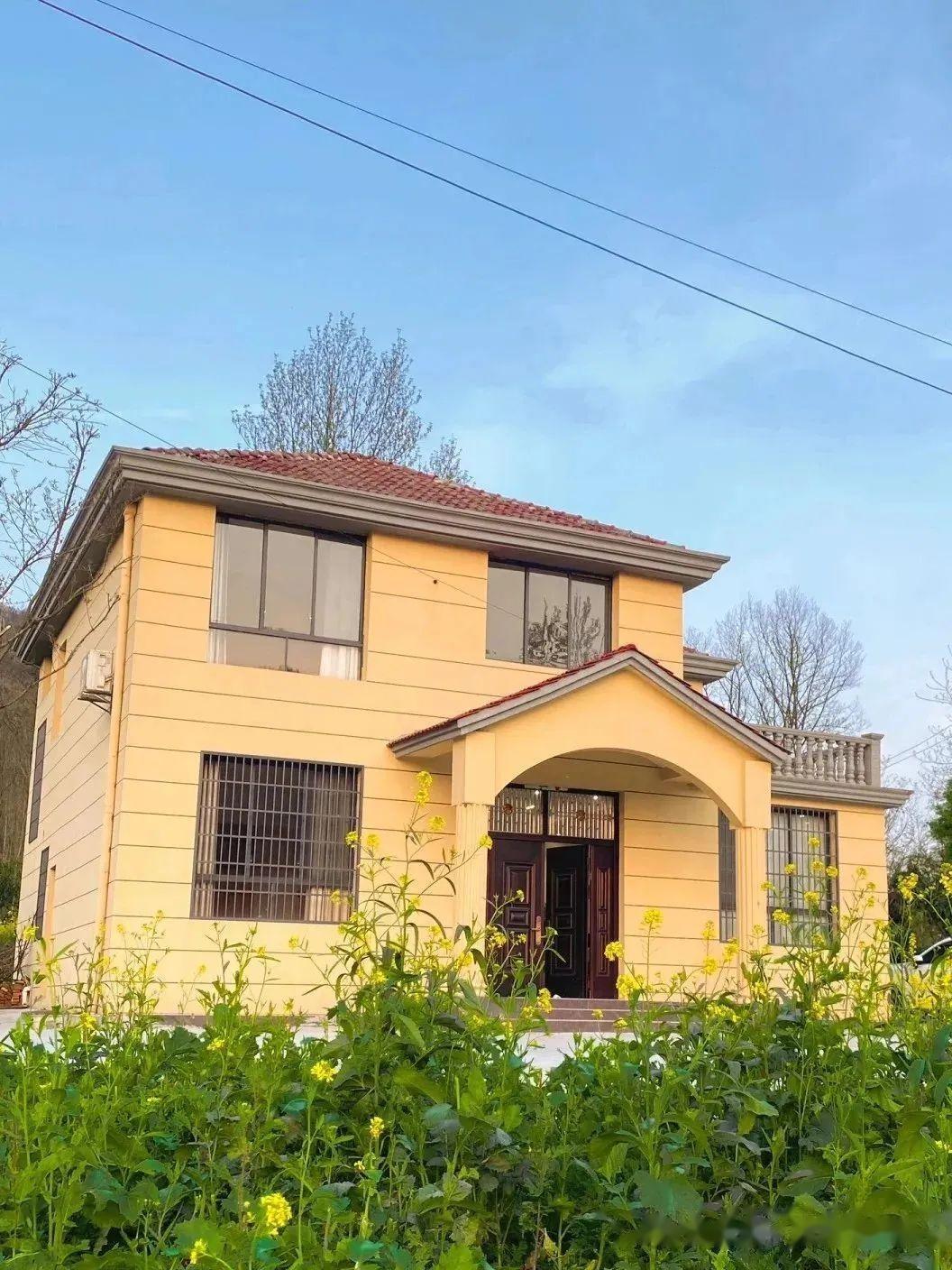 27 tuổi bỏ phố về qu&ecirc; x&acirc;y nh&agrave; 250m&sup2;: B&agrave;i to&aacute;n t&agrave;i ch&iacute;nh khiến nhiều người bất ngờ - sống &ldquo;rộng r&atilde;i&rdquo; với chi ph&iacute; thấp hơn căn hộ th&agrave;nh phố - Ảnh 1.