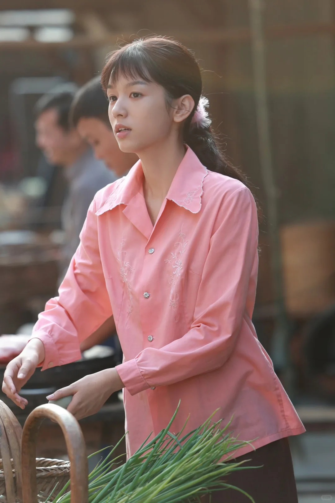 B&agrave;i học cuộc sống từ phim Xin ch&agrave;o 1983: Nữ ch&iacute;nh v&agrave; c&aacute;ch l&agrave;m chủ cuộc đời - Ảnh 3.