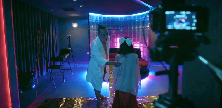 Phim Việt g&acirc;y sốc v&igrave; ngập cảnh 18+ vượt mức cho ph&eacute;p, xem tới đ&acirc;u đỏ mặt tới đ&oacute;- Ảnh 3.