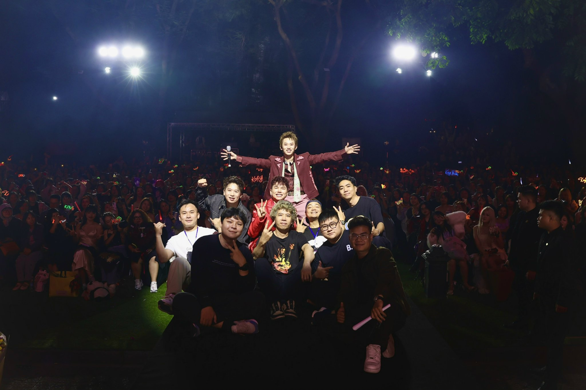 Kay Trần &ldquo;mở cửa tr&aacute;i tim&rdquo; bằng liveshow đầu ti&ecirc;n tại Nh&agrave; h&aacute;t Lớn - Ảnh 5.