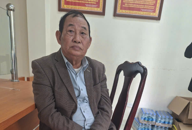 Trộm cắp tại chùa Hương: Người đàn ông 72 tuổi bị khởi tố sau vụ mất điện thọai - Ảnh 1. Trộm cắp tại chùa Hương: Người đàn ông 72 tuổi bị khởi tố sau vụ mất điện thọai - Ảnh 1.