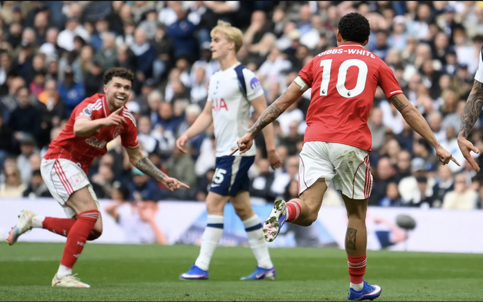 Tottenham thảm bại trận cầu 6 điểm, trượt dài cuộc đua trụ hạng - Ảnh 3.