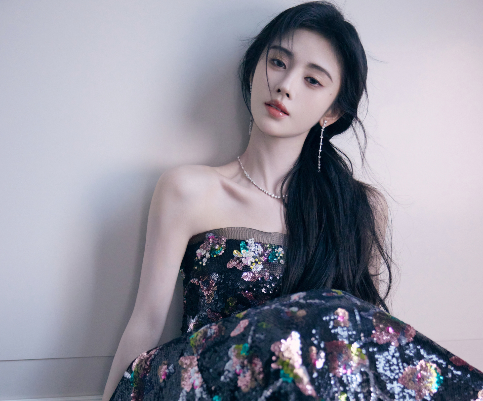 Trung Quốc c&oacute; h&agrave;ng vạn mỹ nh&acirc;n nhưng chỉ c&ocirc; g&aacute;i cao 1m45 n&agrave;y l&agrave;m được điều khiến 1,4 tỷ d&acirc;n nể phục- Ảnh 1.