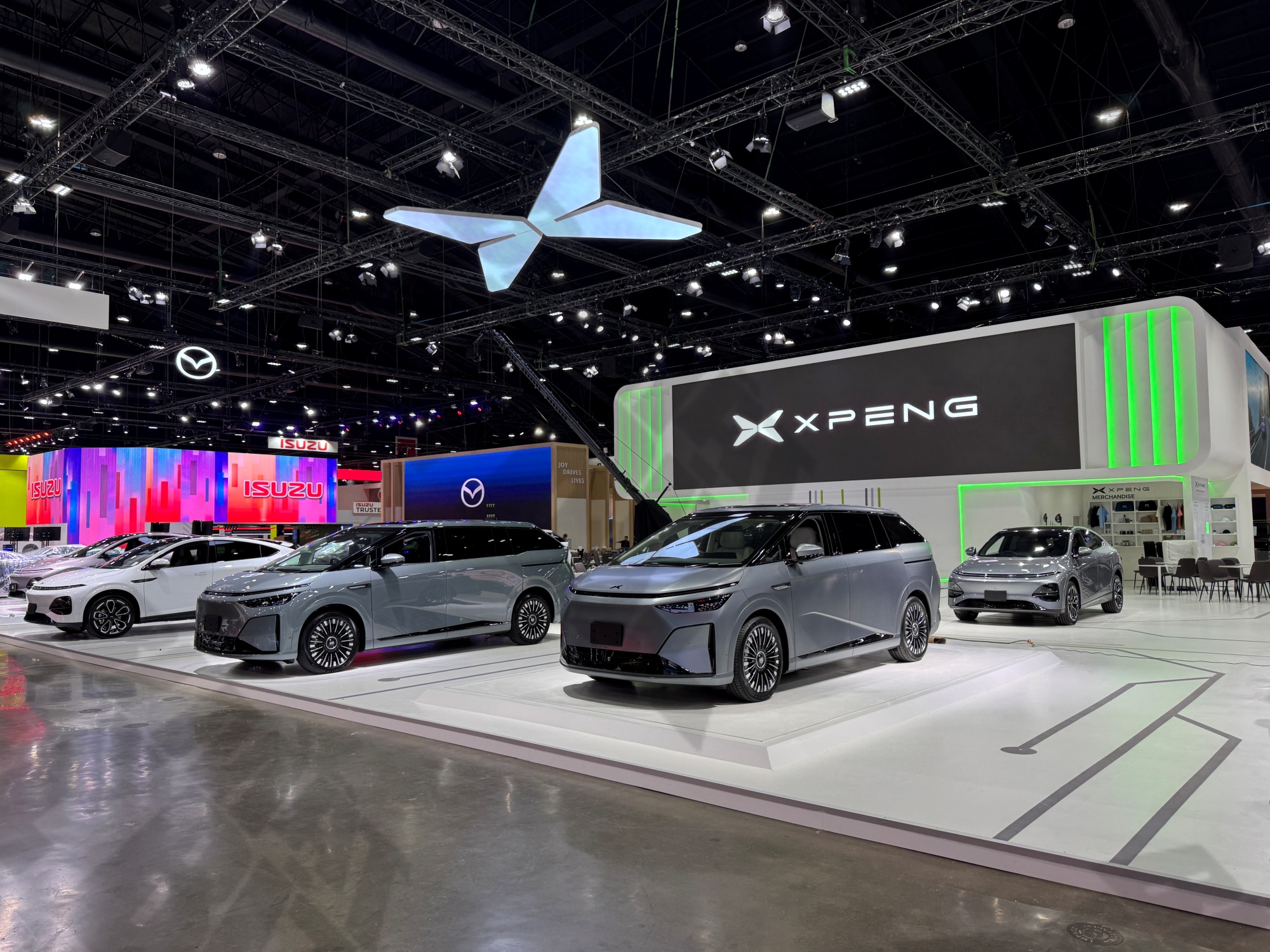 Triển l&atilde;m &ocirc; t&ocirc; Bangkok 2026 trước giờ G: Land Cruiser FJ, Ranger, Hilux v&agrave; h&agrave;ng loạt xe hot chờ về Việt Nam, gian Nissan quyết giấu b&agrave;i tới ph&uacute;t cuối- Ảnh 22.