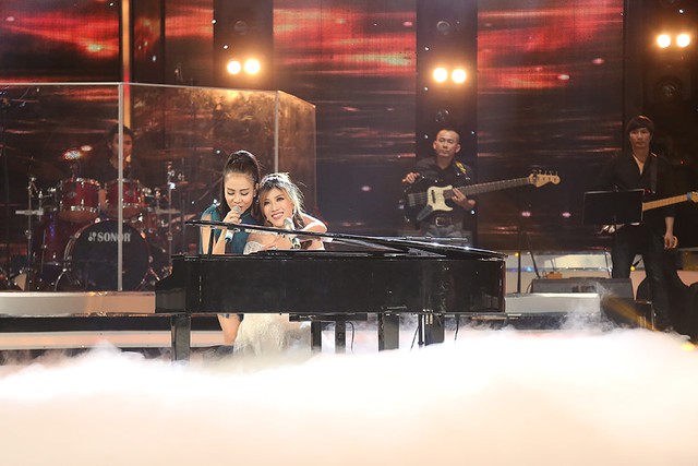 Mỹ nh&acirc;n Việt khiến netizen Trung cho&aacute;ng v&aacute;ng: L&aacute; ngọc c&agrave;nh v&agrave;ng nh&agrave; ngoại giao, gia thế - t&agrave;i năng tiểu thuyết cũng kh&ocirc;ng d&aacute;m viết- Ảnh 4.