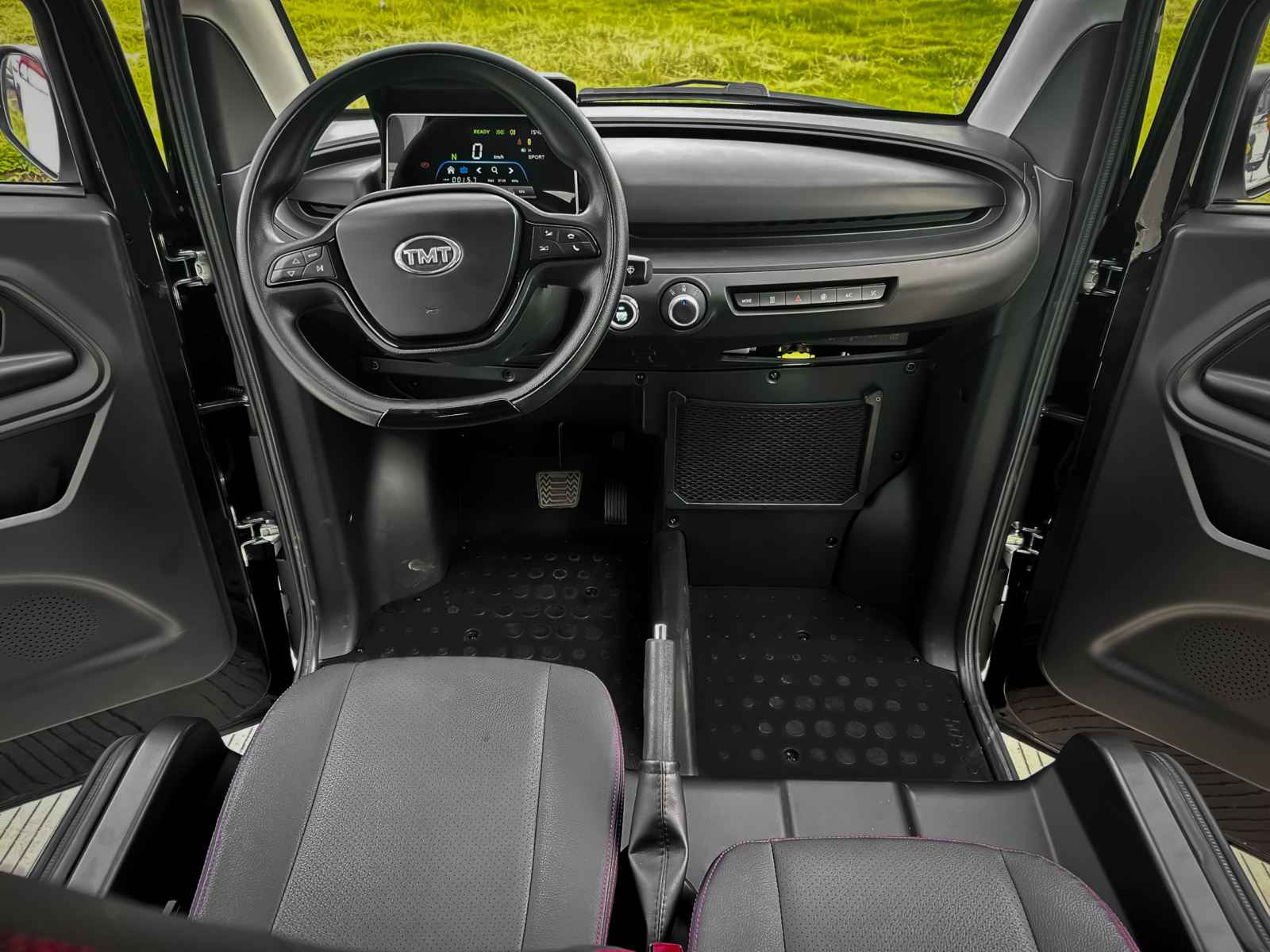 Ô tô điện Việt Nam giá từ 148 triệu đồng sắp ra mắt: Tháo pin như xe máy, sạc được tại nhà, chạy gần 10 vòng Hồ Tây mới hết pin- Ảnh 15.