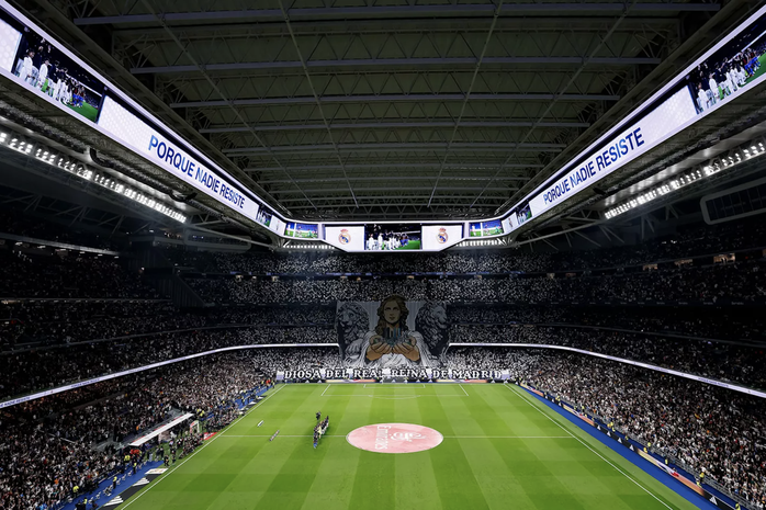 Vinicius Junior rực sáng, Real Madrid thắng nghẹt thở derby Madrid - Ảnh 1.