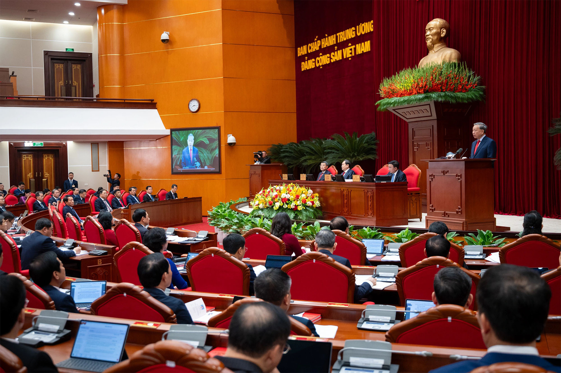 Khai mạc Hội nghị Trung ương 2 kh&oacute;a XIV: Nhiệm vụ quan trọng Cho ph&aacute;t triển đất nước 2026 - Ảnh 8.