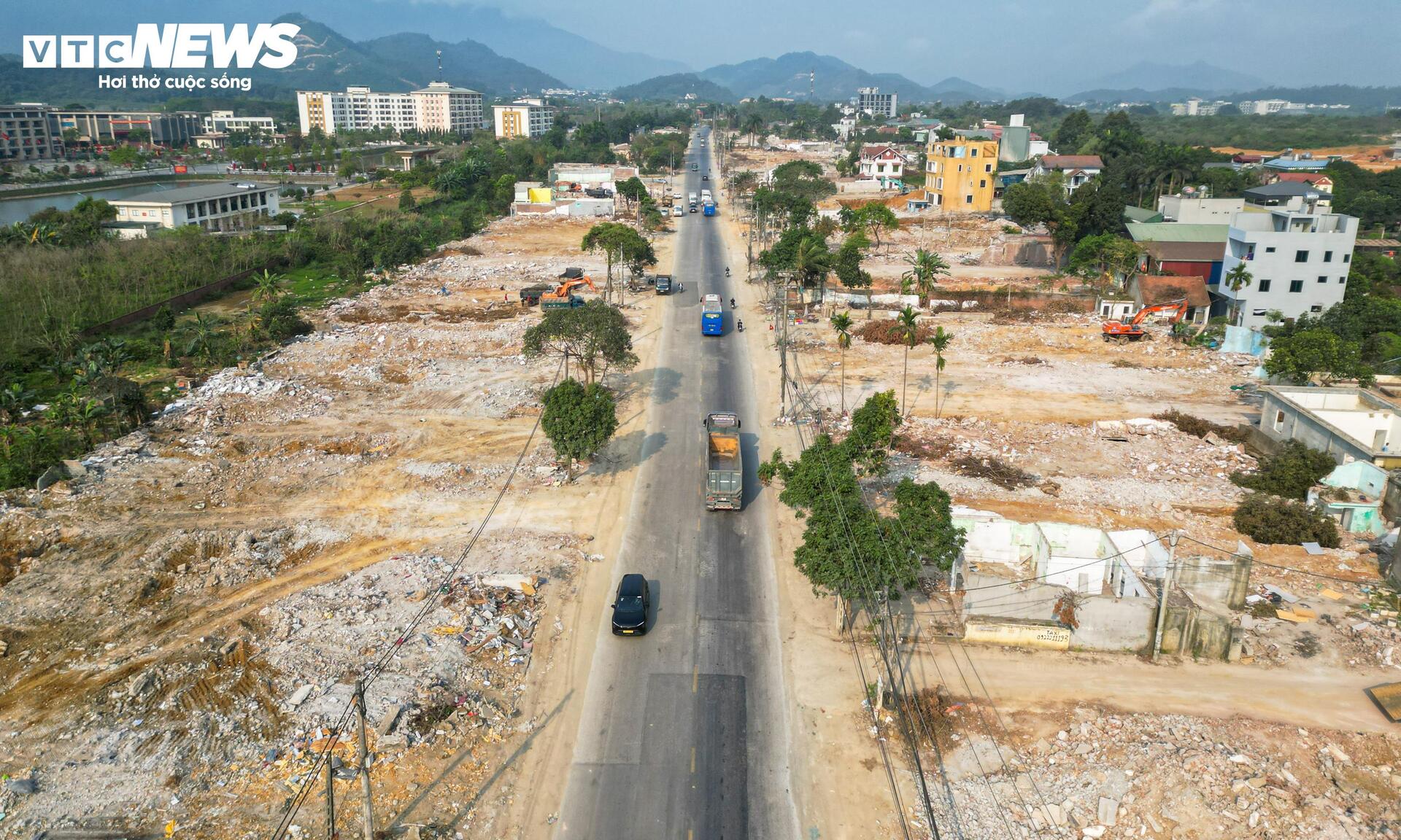 C&ocirc;ng trường cao tốc 5 . 200 Tỷ đồng kết nối Đại lộ Thăng Long v&agrave; H&agrave; Nội - h&ograve;a b&igrave;nh - Ảnh 4.