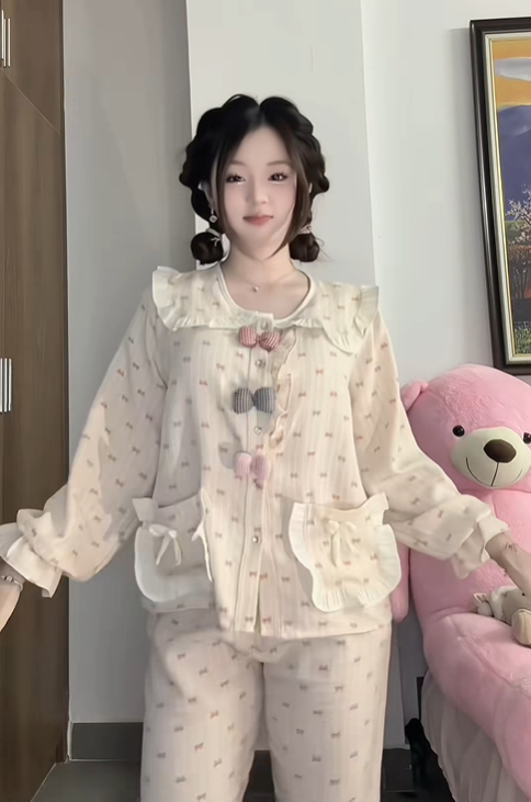 Chuyển cảnh thay đồ cực "mượt", B&igrave;nh An h&uacute;t hơn 5 triệu view trong video mới - Ảnh 1.