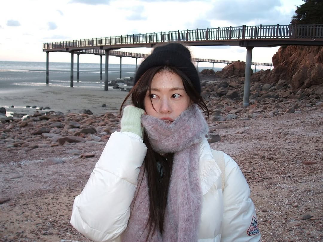 Nữ thần sắp chạm tuổi 40: Gương mặt "b&uacute;ng ra collagen", ăn mặc đẹp đến nỗi g&aacute;i 18 phải học tập- Ảnh 21.