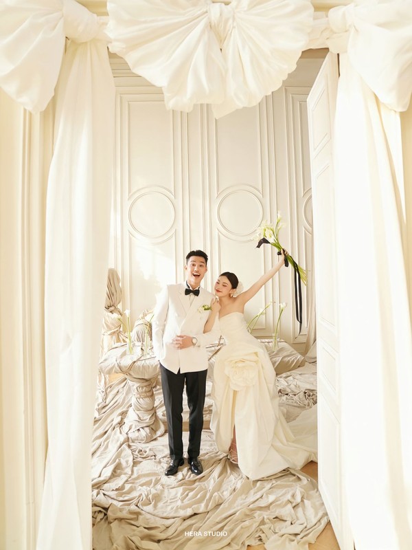 N&agrave;ng hot girl g&acirc;y sốt với v&ograve;ng eo nhỏ x&iacute;u sau v&agrave;i th&aacute;ng sinh con, nhan sắc tuổi 25 ng&agrave;y c&agrave;ng thăng hạng- Ảnh 5.