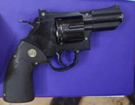 Khám xét nơi ở, khởi tố Đoàn Quang Bình sinh năm 1990 - Ảnh 2.