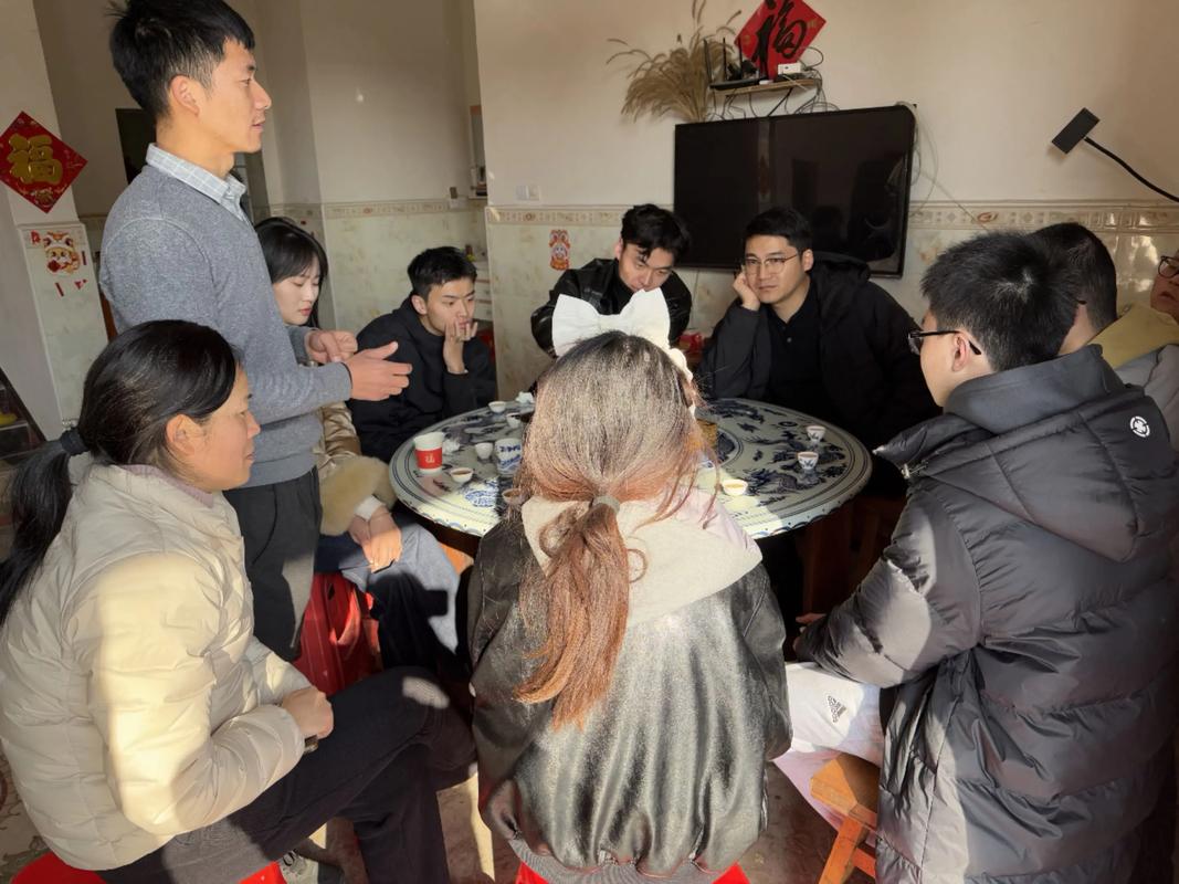 Trong cuộc họp d&ograve;ng họ, thay v&igrave; ngồi im như tượng th&igrave; t&ocirc;i lại l&ecirc;n tiếng g&oacute;p &yacute; để giờ cả họ rối tung - Ảnh 1.