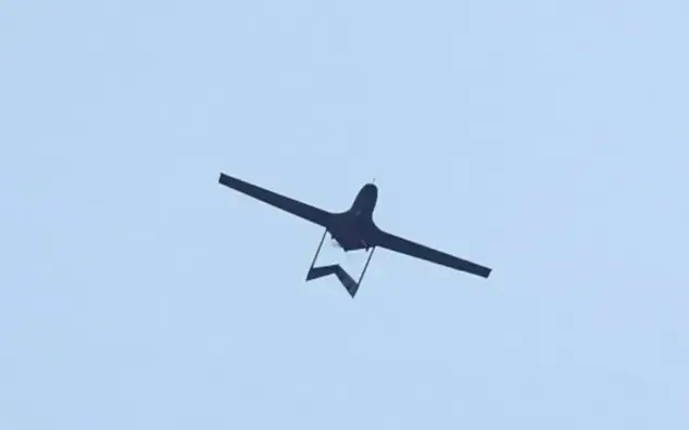 S&acirc;n bay ở Saint Petersburg (Nga) bị tấn c&ocirc;ng UAV - Ảnh 1.