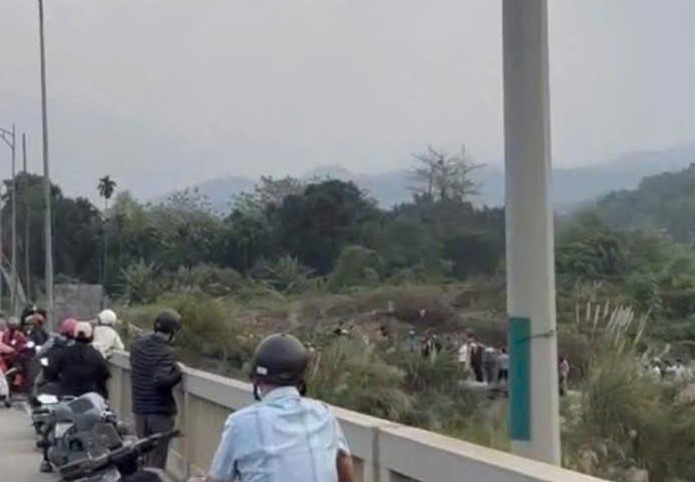 Ph&aacute;t hiện thi thể người đ&agrave;n &ocirc;ng dưới ch&acirc;n cầu - Ảnh 1.