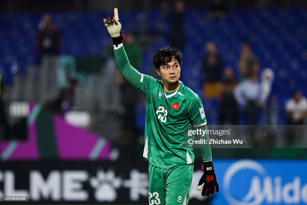 Đội h&igrave;nh U23 Việt Nam vs U23 Triều Ti&ecirc;n: 3 nh&agrave; v&ocirc; địch xuất trận, Cao Văn B&igrave;nh nhận trọng tr&aacute;ch? - Ảnh 1.