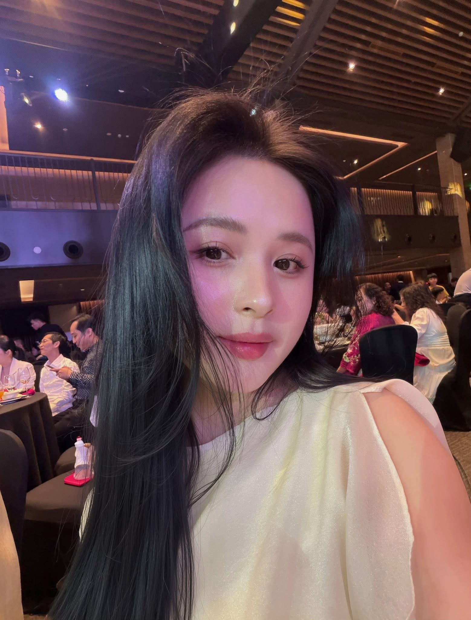 Fan Li&ecirc;n Qu&acirc;n c&oacute; c&ograve;n nhớ "nữ thần" một thời n&agrave;y! - Ảnh 5.