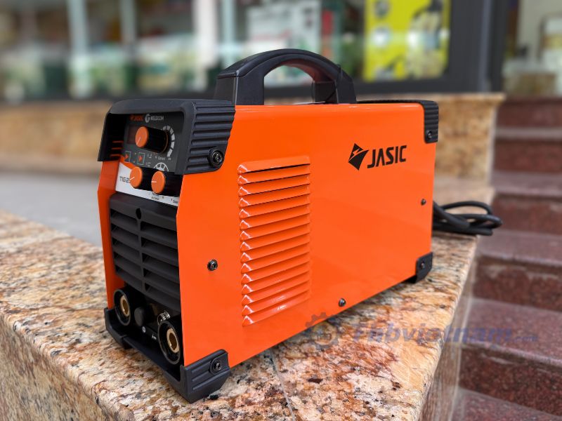 THB Việt Nam - Nh&agrave; ph&acirc;n phối m&aacute;y h&agrave;n Jasic ch&iacute;nh h&atilde;ng với gi&aacute; tốt cho thợ h&agrave;n v&agrave; xưởng cơ kh&iacute; - Ảnh 2.