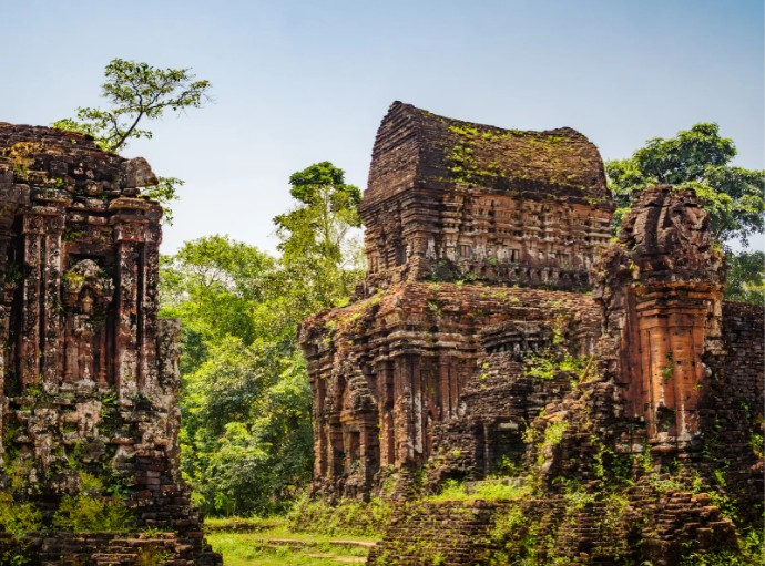 Vogue cảnh b&aacute;o du kh&aacute;ch: H&atilde;y chuẩn bị cho sự cho&aacute;ng ngợp &ndash; Việt Nam c&oacute; thể thay đổi cả cuộc đời bạn - Ảnh 8.