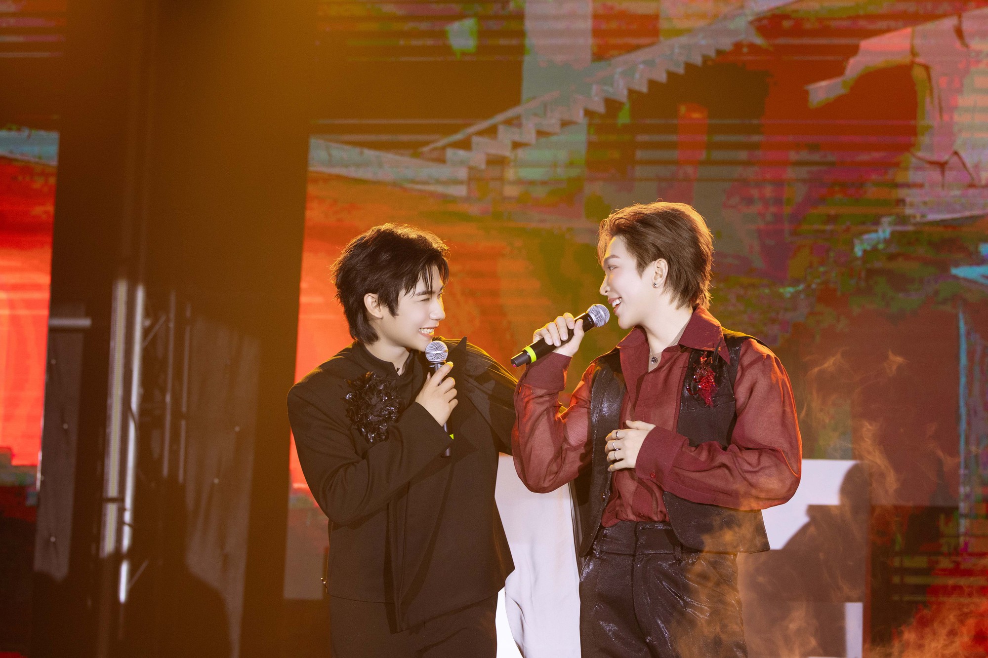 Tăng Ph&uacute;c h&eacute; lộ sự thật sau m&agrave;n nhảy tango đi&ecirc;u luyện, n&oacute;ng bỏng - Ảnh 5.