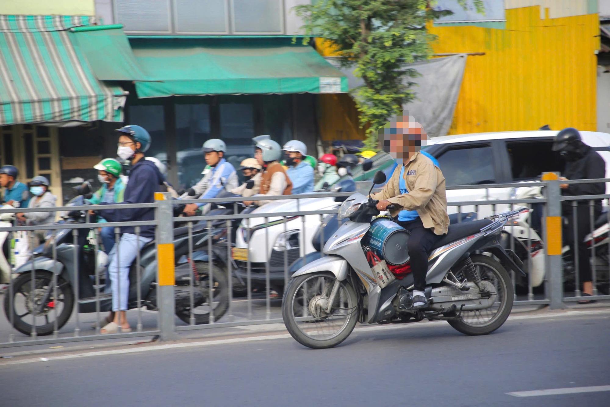 Tra cứu danh s&aacute;ch xe m&aacute;y đi ngược chiều ở TPHCM - Ảnh 1.