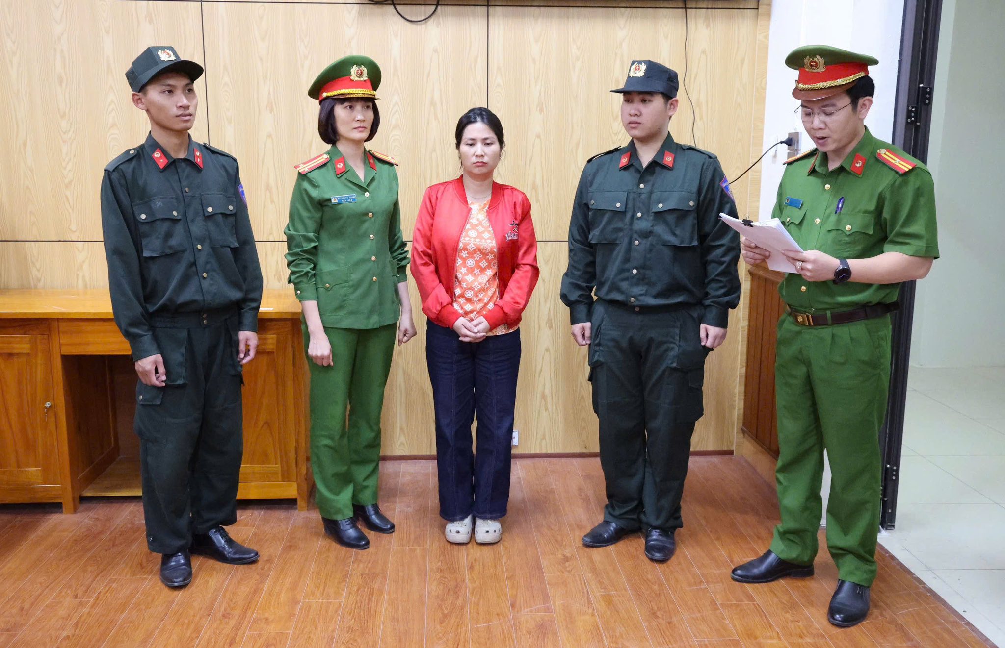 Chân dung 10 Giám đốc, Phó Giám đốc, kế toán vừa bị Công an bắt khẩn cấp trong chuyên án đặc biệt lớn - Ảnh 14.