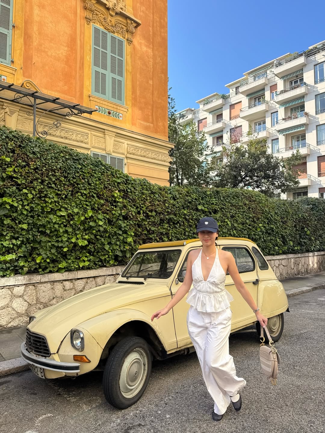 G&aacute;i Việt sống ở Paris nổi tiếng v&igrave; mặc đẹp, "ph&aacute;t s&aacute;ng" giữa biển người ch&acirc;u &Acirc;u- Ảnh 17.