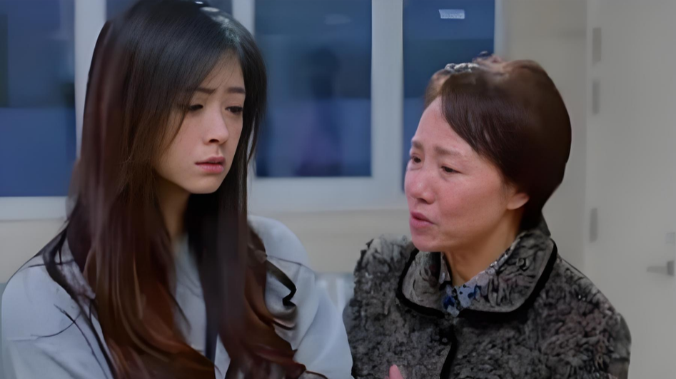 Nghỉ hưu tưởng được nghỉ ngơi, ai ngờ mẹ t&ocirc;i th&agrave;nh người gi&uacute;p việc, tr&ocirc;ng ch&aacute;u cả ng&agrave;y m&agrave; vẫn phải g&oacute;p tiền ăn mỗi th&aacute;ng - Ảnh 1.