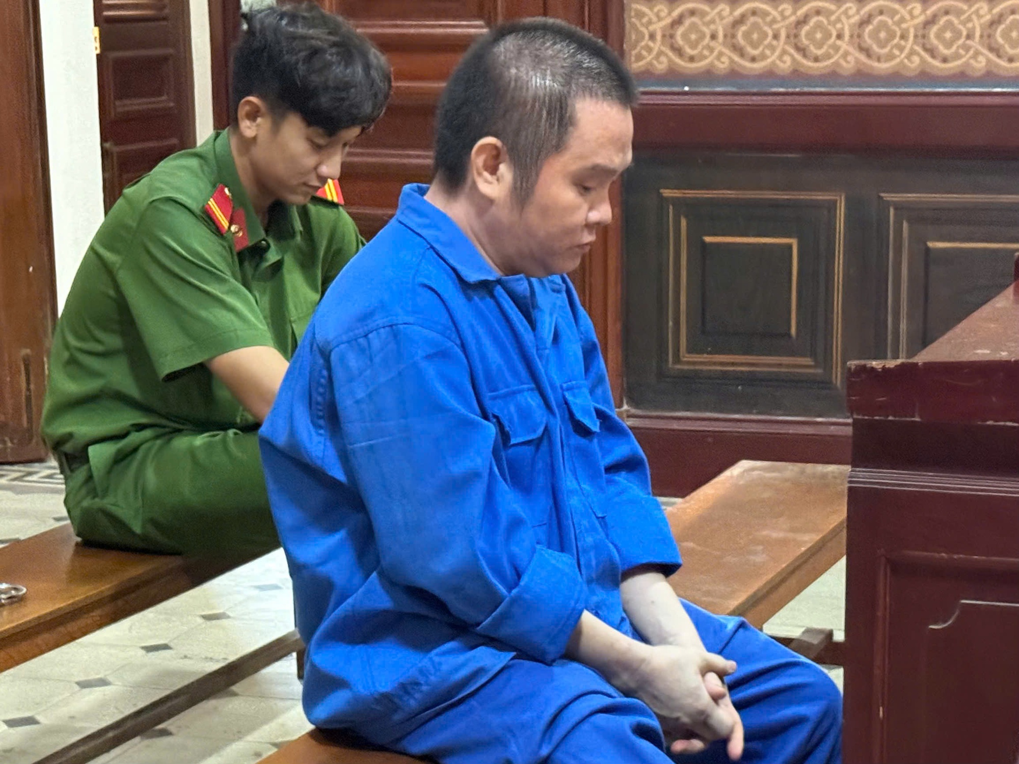 Nghịch tử lừa đảo chiếm đoạt t&agrave;i sản bằng giấy tờ giả tại TPHCM - Ảnh 1.