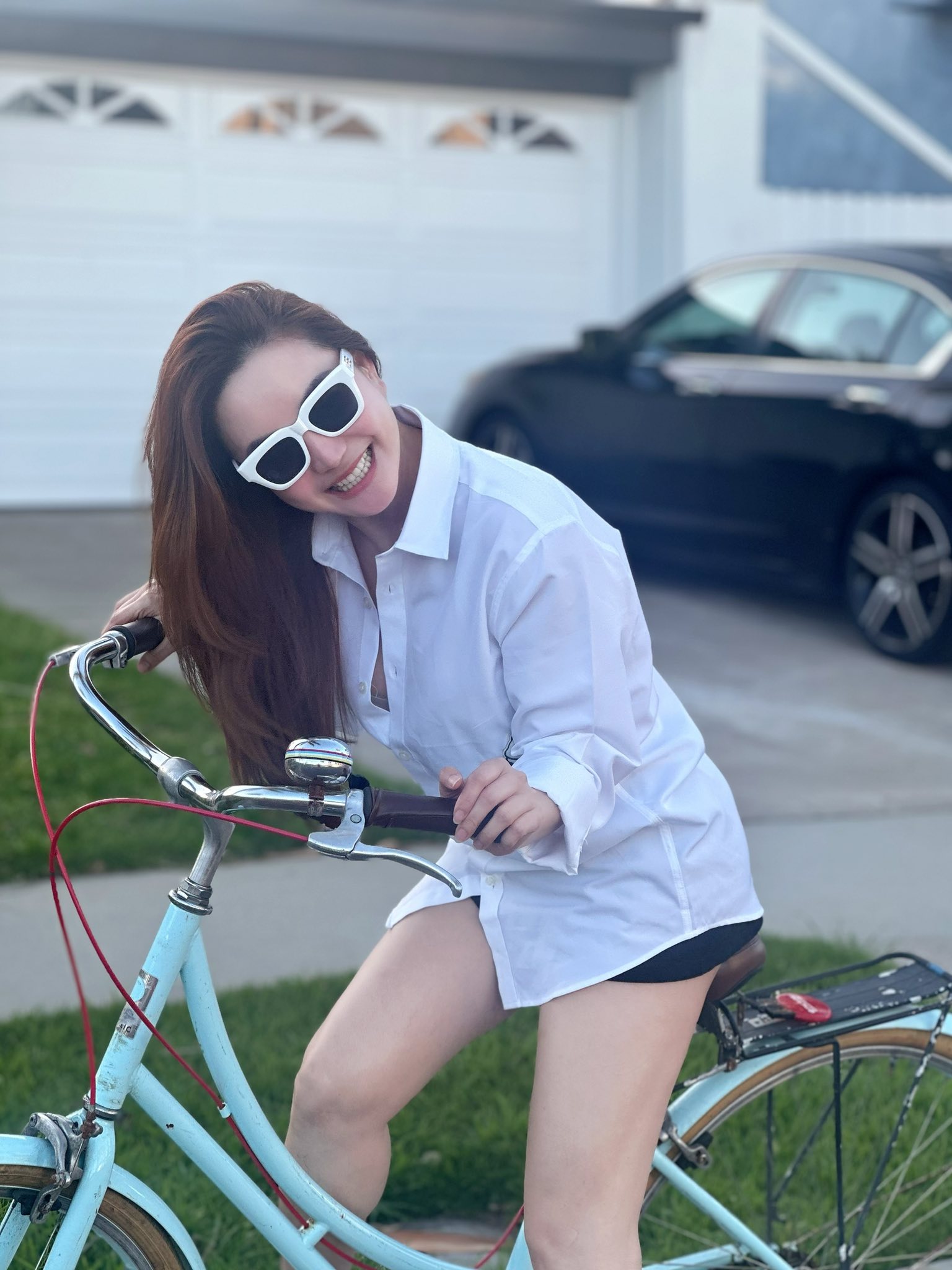 Nữ ca sĩ đang ở Mỹ vội l&ecirc;n tiếng đ&iacute;nh ch&iacute;nh: "Em vẫn ở Việt Nam" - Ảnh 3.