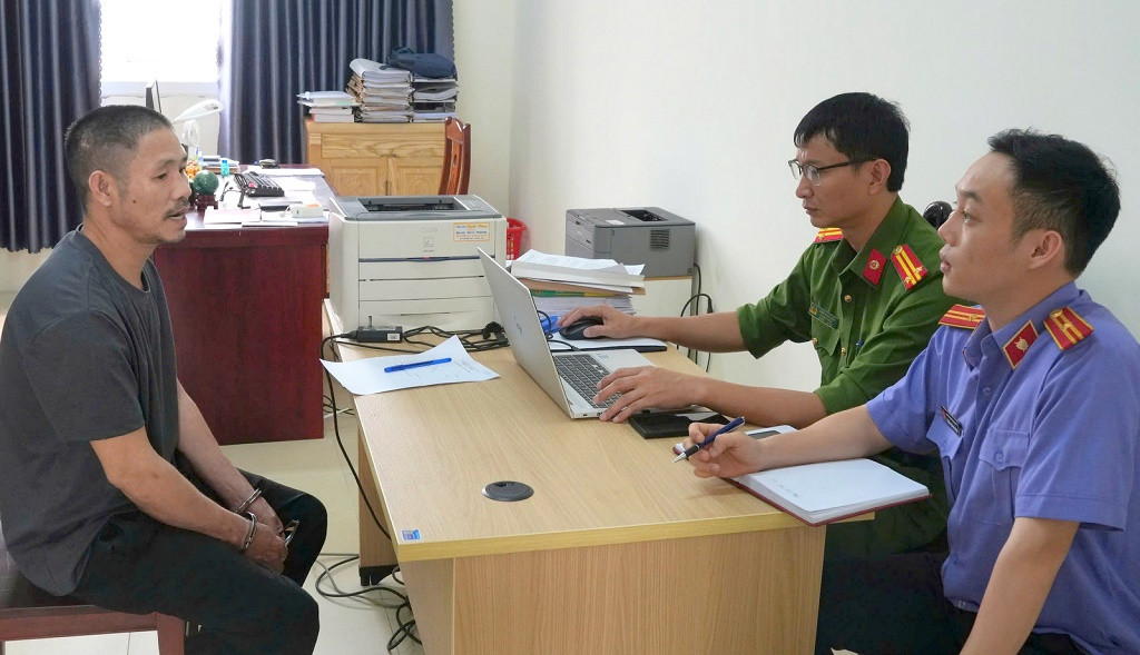 - Ảnh 1. - Ảnh 1.