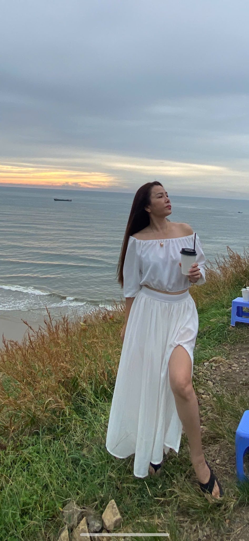 U60 vẫn bị nhầm l&agrave; chị của con trai, b&agrave; nội 3 ch&aacute;u tiết lộ th&oacute;i quen trẻ l&acirc;u phụ nữ sau 50 rất n&ecirc;n học hỏi- Ảnh 10.