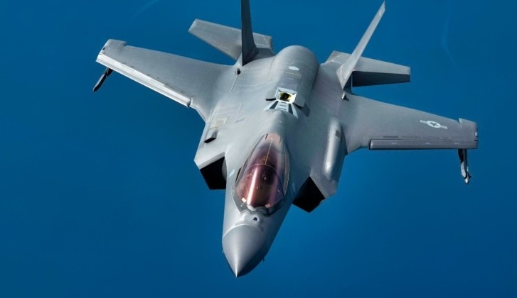 H&agrave; Lan triển khai F - 35 tấn c&ocirc;ng hạt nh&acirc;n v&agrave; xe c&ocirc;ng binh ' 3 trong 1 ' của Nga - Ảnh 4.