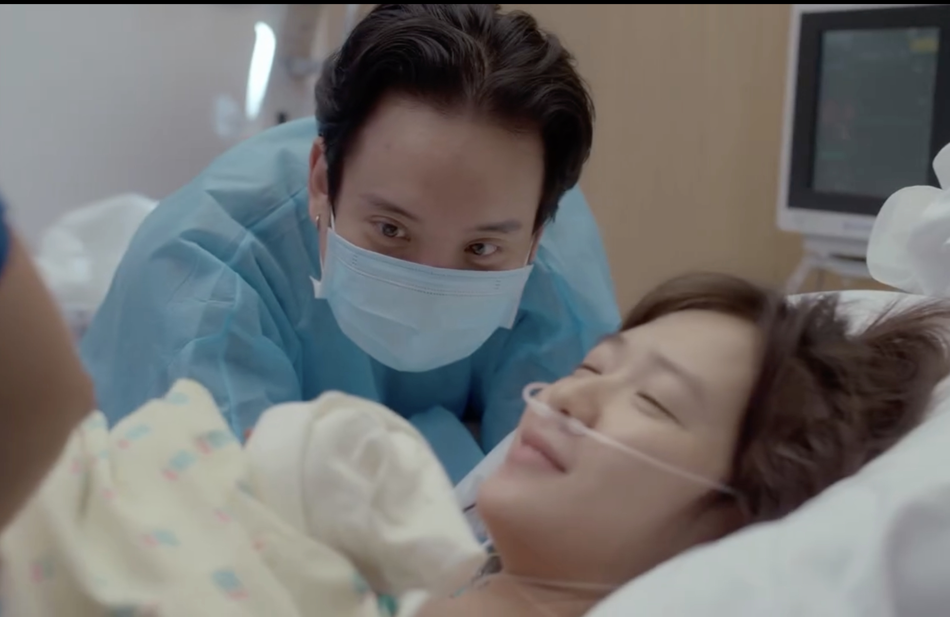 JustaTee tranh thủ đưa vợ đi đẻ để ra nhạc đấy &agrave;, chỉ 1 chi tiết h&eacute; lộ ngay th&aacute;i độ!- Ảnh 3.