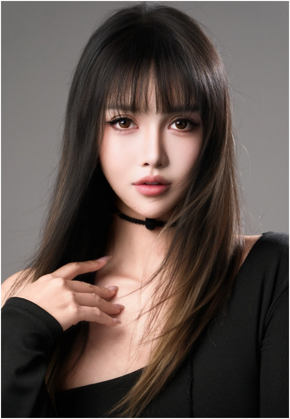 C&ocirc; g&aacute;i cao 1m80 bị &eacute;p dao k&eacute;o từ năm 14 tuổi, hơn 300 lần phẫu thuật: Gương mặt hiện tại thế n&agrave;o? - Ảnh 7.