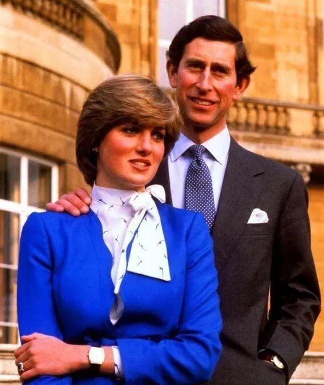 Vẻ đẹp C&ocirc;ng ch&uacute;a ngủ trong rừng của C&ocirc;ng nương Diana 45 năm trước - Ảnh 7.