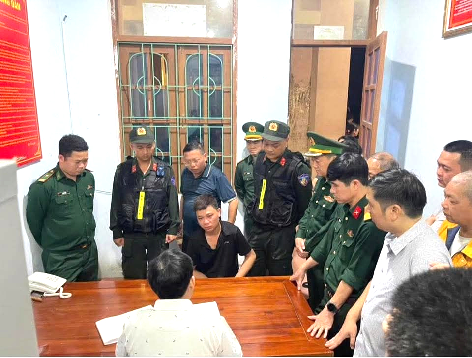 Vụ chồng về qu&ecirc; bắn chết mẹ vợ v&agrave; t&agrave;i xế taxi: Trước đ&oacute; từng đăng video n&oacute;i về bi kịch gia đ&igrave;nh (!) - Ảnh 1.