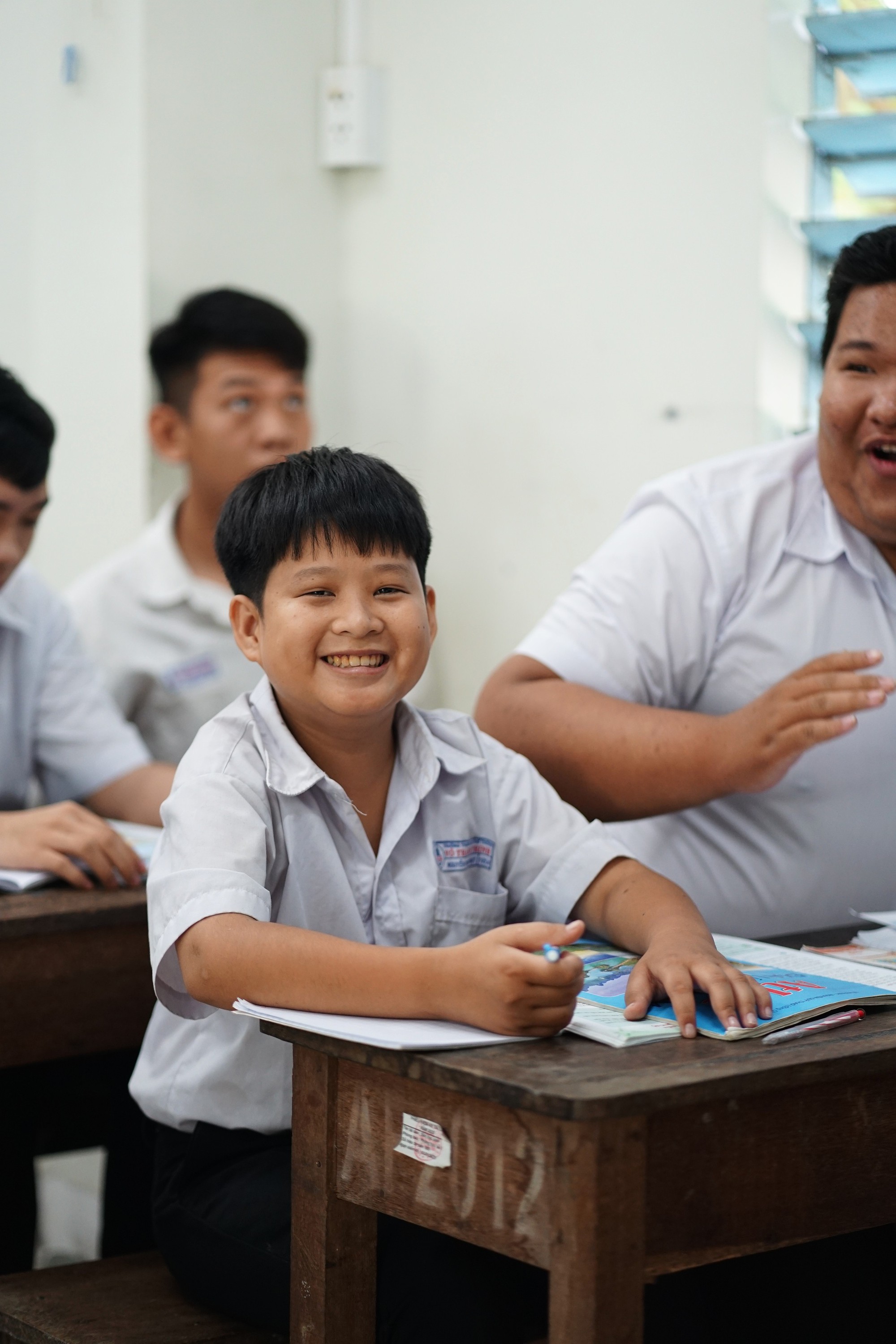 Về An Giang gặp nam sinh trong clip 27 triệu view gây sốt: Lớn lên từ mất mát và “bản giao kèo 10 năm” với bà nội- Ảnh 14. Về An Giang gặp nam sinh trong clip 27 triệu view gây sốt: Lớn lên từ mất mát và “bản giao kèo 10 năm” với bà nội- Ảnh 14.