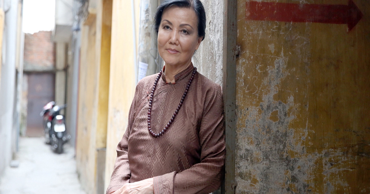 Minh tinh Việt 89 tuổi từng đ&oacute;ng phim Hollywood: "T&ocirc;i phải c&aacute;m ơn Kh&aacute;nh Ly" - Ảnh 2.