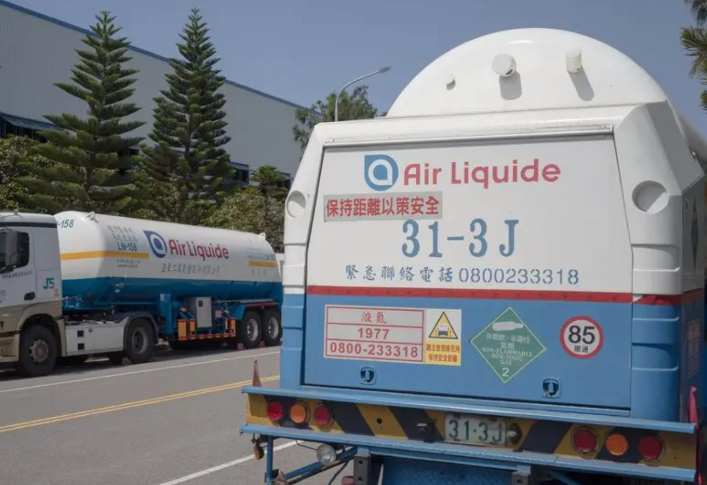 Ng&agrave;nh b&aacute;n dẫn thiếu hụt helium nghi&ecirc;m trọng ảnh hưởng từ Apple đến Nvidia năm 2026 - Ảnh 3.