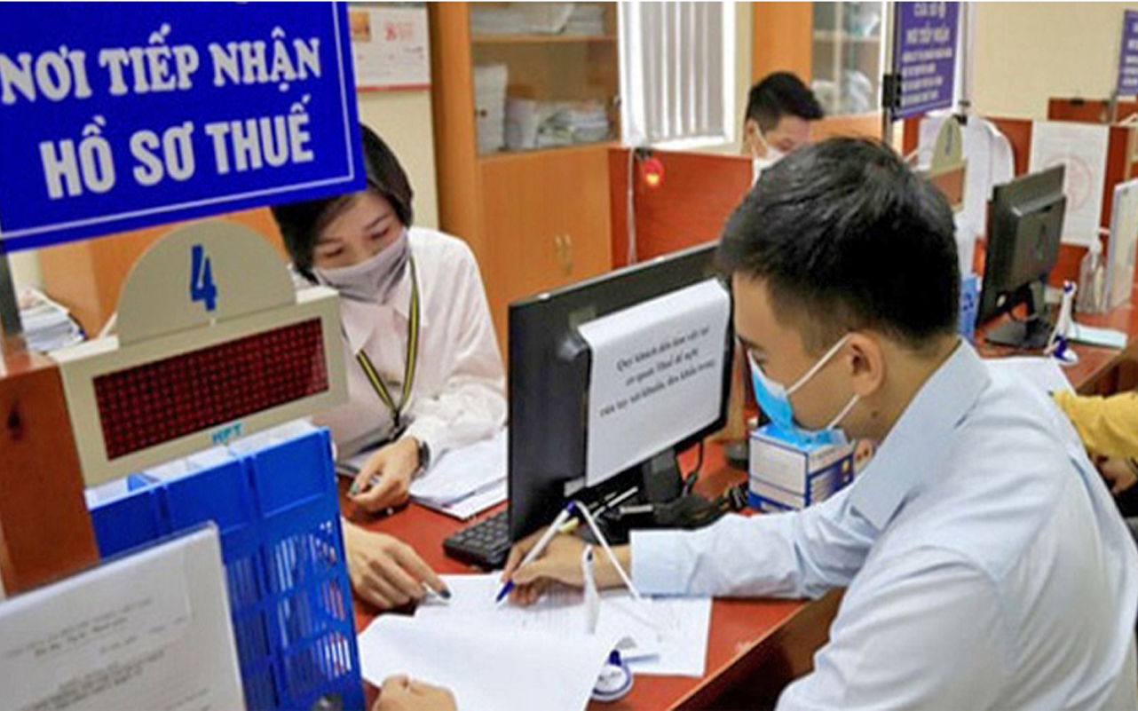 Bắt tạm giam chuy&ecirc;n gia c&ocirc;ng nghệ Trần Quang Chiến trong chuy&ecirc;n &aacute;n quy m&ocirc; đặc biệt lớn - Ảnh 2.