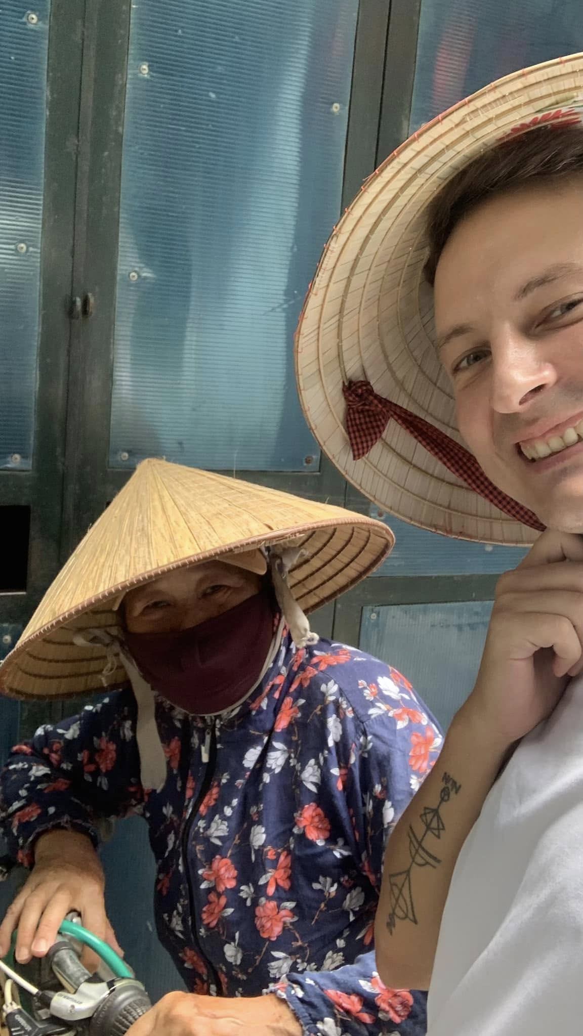 Khách Tây được gả vợ ở Việt Nam: Chuyện hài hước của 1 vị khách - Ảnh 5. Khách Tây được gả vợ ở Việt Nam: Chuyện hài hước của 1 vị khách - Ảnh 5.