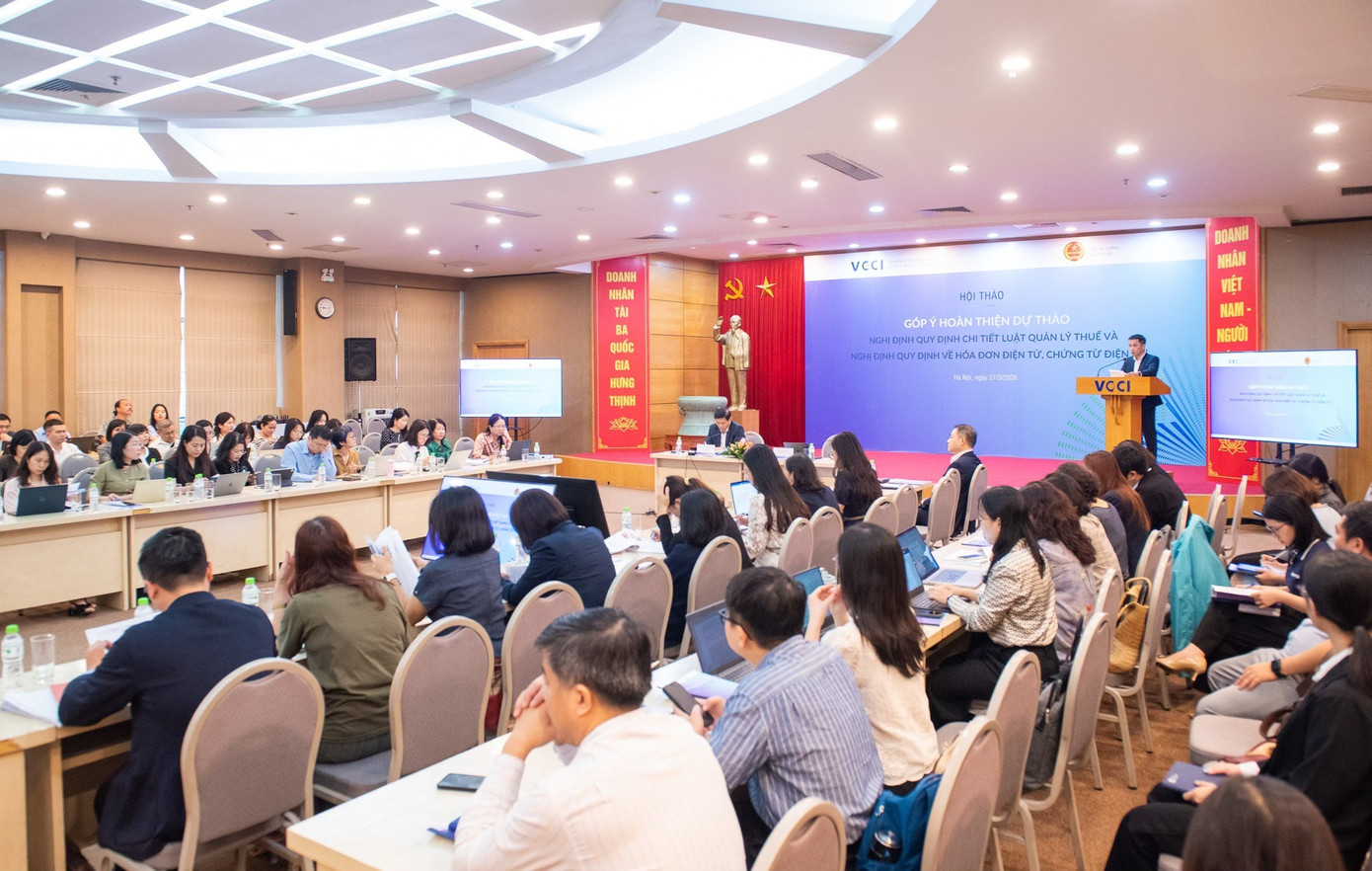 Đề xuất lập h&oacute;a đơn tổng cuối ng&agrave;y cho hộ kinh doanh năm 2026 - Ảnh 1.