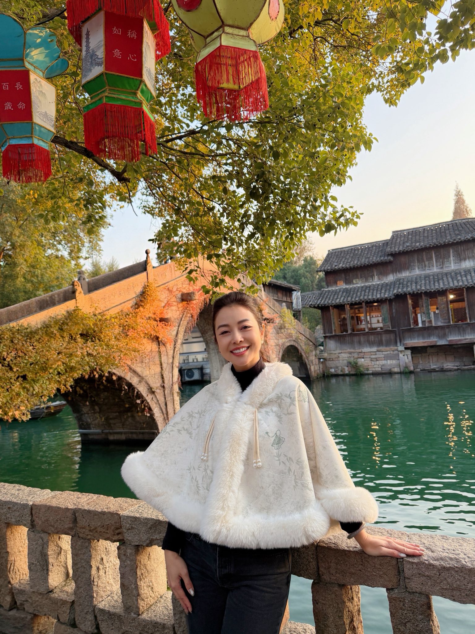 Jennifer Phạm khoe d&aacute;ng, nhan sắc đẹp kh&ocirc;ng t&igrave; vết d&ugrave; đ&atilde; 40 tuổi  - Ảnh 6.