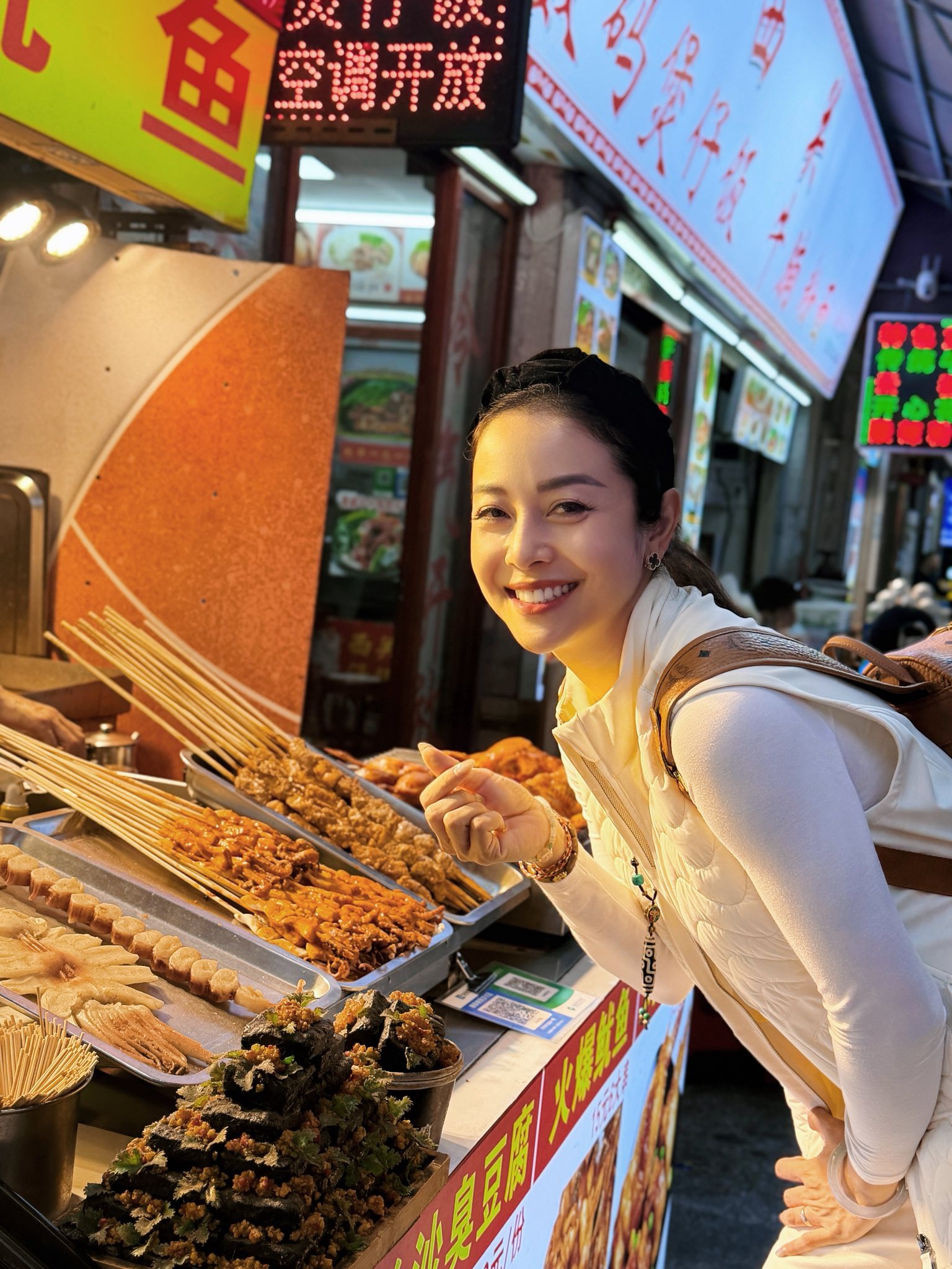 Jennifer Phạm khoe d&aacute;ng, nhan sắc đẹp kh&ocirc;ng t&igrave; vết d&ugrave; đ&atilde; 40 tuổi  - Ảnh 7.